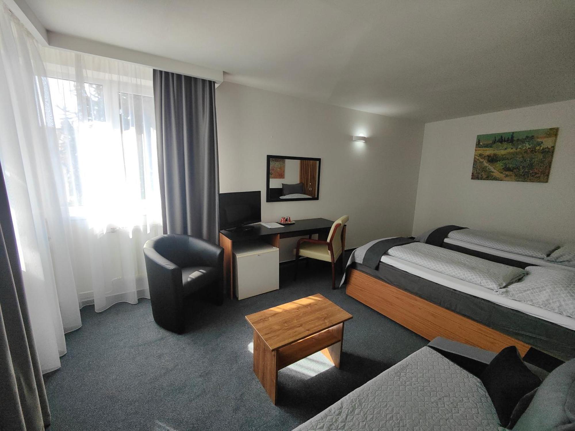 Hotel P7 Lučenec Eksteriør bilde